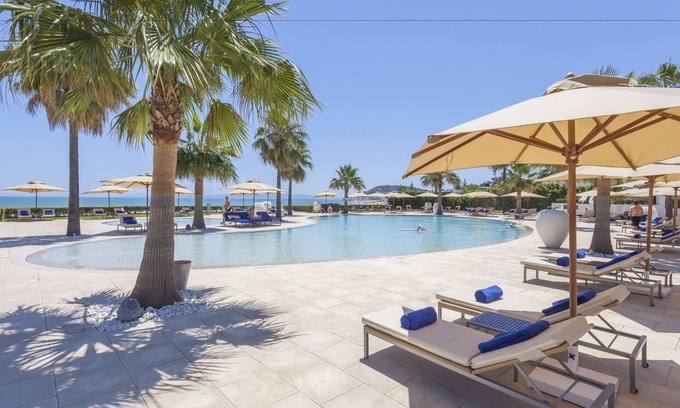 La Marsa Hotel | Elegant Mövenpick Hotel Gammarth Tunis with Ocean Views
