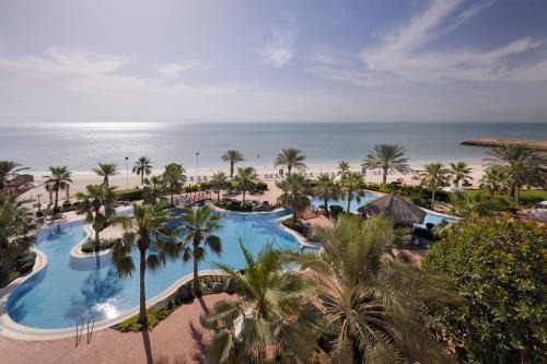 Al-Bidea Resort | Luxury Escape at Mövenpick Hotel & Resort Al Bida'a