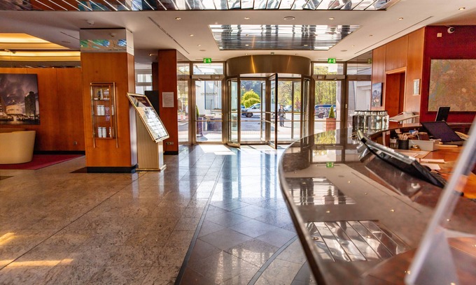 Treptow-Koepenick Hotel | Relax at Müggelseeperle with Spa and Family-Friendly Amenities