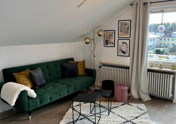 Kaufbeuren Apartment | Discover Mühlbachs 2: Pet & Child Friendly Retreat
