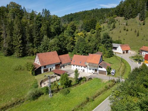 Gundershofen House | Mühlenchalet: Family-Friendly Retreat with Great Amenities