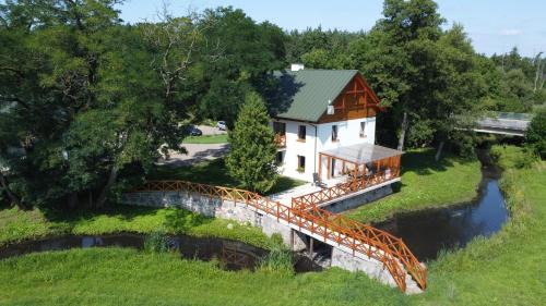 Sarnaki House | Pet-Friendly Retreat at Młyn nad Sarenką - Rated 9.8/10
