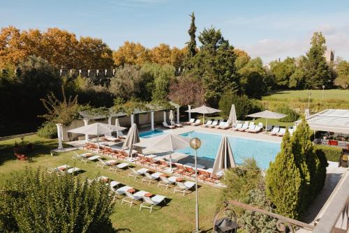 Evora Hotel | Relax at M'AR De AR Muralhas with Oceanfront Views