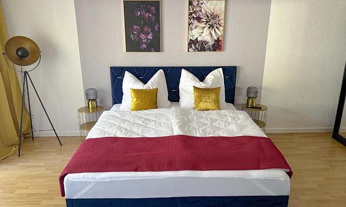 Kaiserslautern Apartment | Stylish M&D Apartments near Volkspark with Balcony & Netflix
