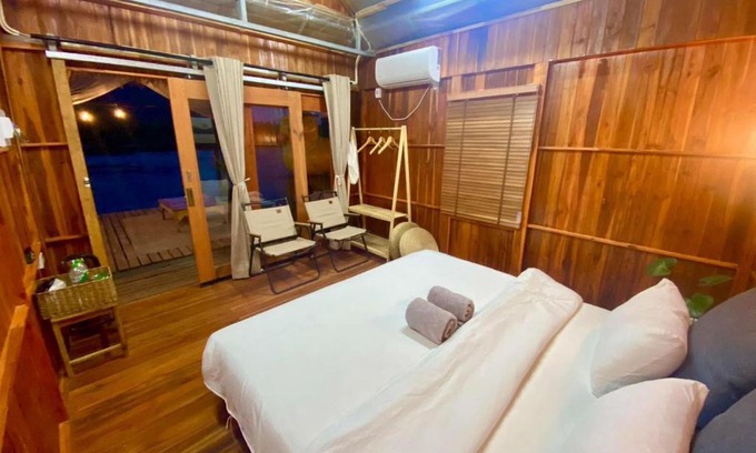 Vientiane Resort | Budget-Friendly Stays at M&R House with Pool & Breakfast