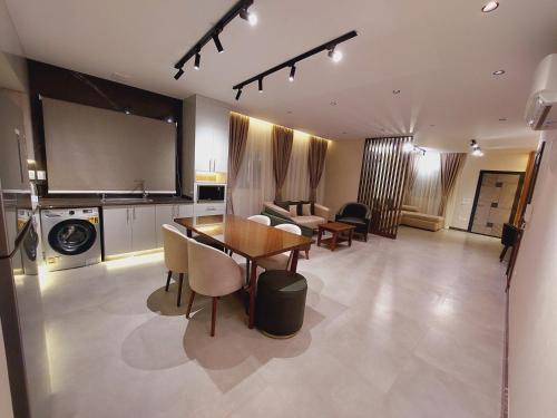 The 5th Settlement Apartment | Top-Rated M Residence Deluxe Apartment in New Cairo