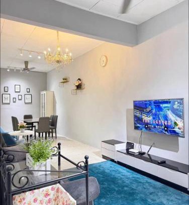 Kampung Simpah House | M & V butterworth