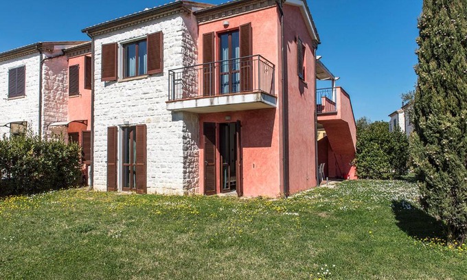 Numana Apartment | Relax at Marcelli: New Three-Bedroom with Pool & Ocean View