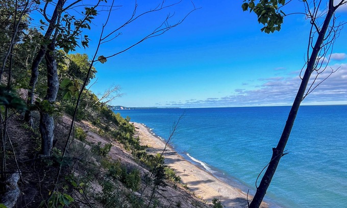 Grand Marais House | Cozy M77 Cabin with Bunkhouse, Pool & Hot Tub