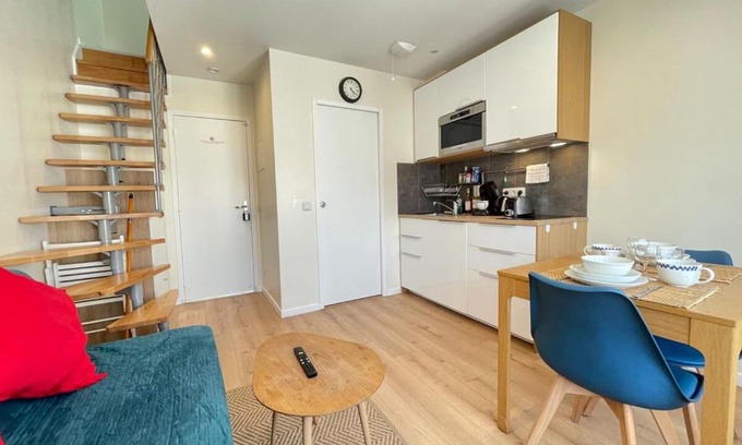 Quartier Massy-Opera I Apartment | Family-Friendly Stay at M8 Le vieux Massy near Orly Airport
