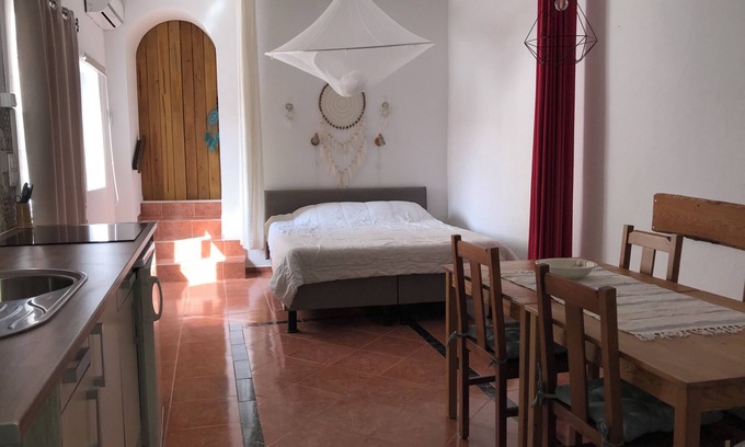 Casal do Abegao House | Maça Cottage: Guest Rated 10/10 with Ocean View & Pool
