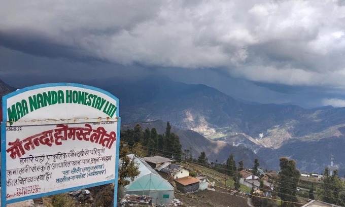 Bageshwar House | Budget-Friendly Maa Nanda Homestay with Family & Pet Amenities
