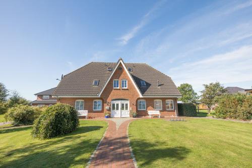 West Husum Apartment | Family-Friendly Retreat at Maashof Störtebeker