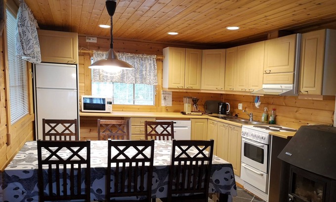Seinajoki Cottage | Guest Rated 9.6: Maatilamatkailu Ilomäki with Ocean Views