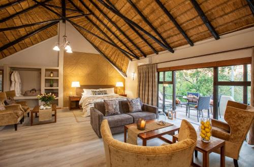 Leeupoort Cabin | Experience Mabula Game Lodge: Family-Friendly Retreat