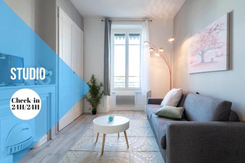 7th Arrondissement Apartment | Cozy Macé Studio Apartment - Ideal for Families and Travelers
