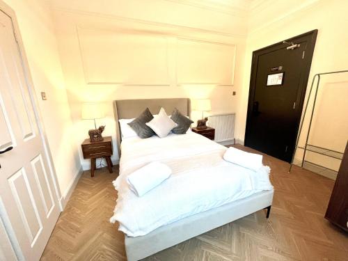 Auchterarder House | Guest Rated: 9/10 at Mac's Allandale ApartHotel
