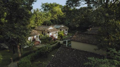Kawasoti Resort | Relax at Machan Country Villa: Rated 9.6 with Pool & Dining