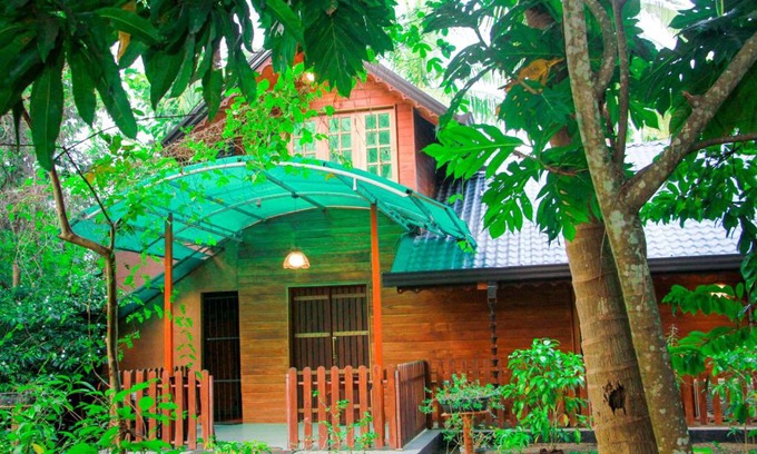 Inamaluwa Cabin | Guest Rated 10/10: Machcha Lodge Sigiriya with Breakfast