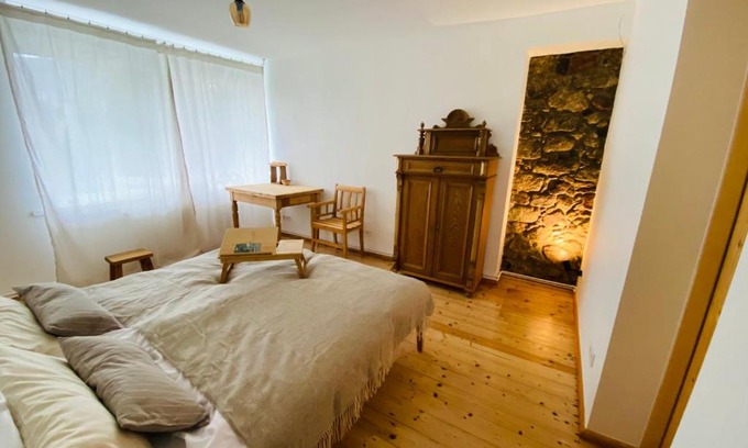 Lubomierz Apartment | Pet-Friendly Maciejowiec Castle Hill Apartment - 10/10 Rated