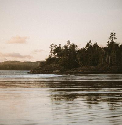 Tofino Resort | Oceanfront Mackenzie Beach Resort with Family-Friendly Amenities