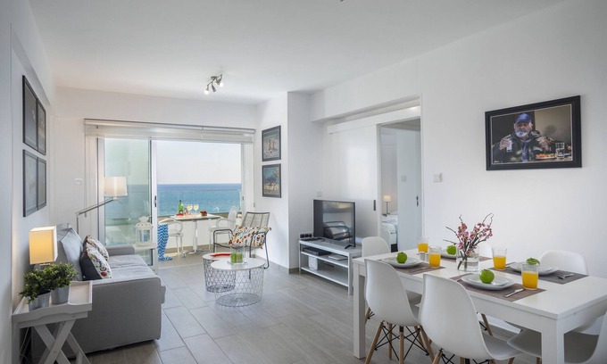 Larnaca Apartment | Mackenzie Zoe Seafront Suite: Ocean View & Family Friendly