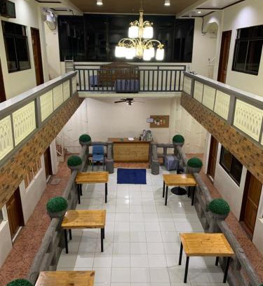 Coron Town Proper Hotel | Budget-Friendly Stay at Macky's Hidden Inn - Rated 8/10