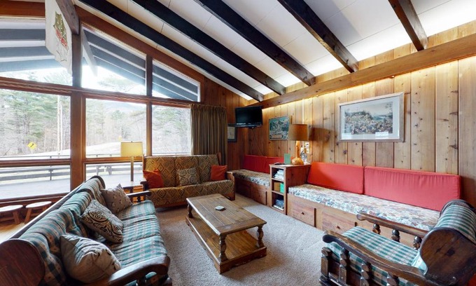 Waitsfield House | Family-Friendly Retreat at Mad House: Great for Kids!