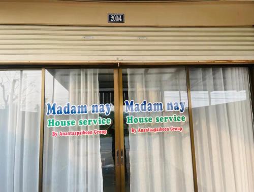 Ban Du Villa | Madam nay house service
