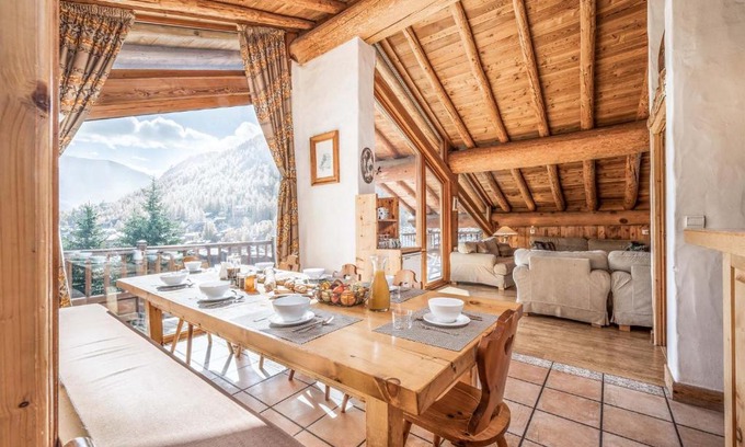 Le Cret Ski Chalet | Delightful Madame Vacances Chalet La Grande Sassière Retreat