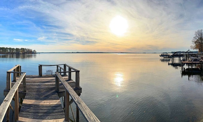 Chapin House | Experience Madeline's Point of View with Lake Views