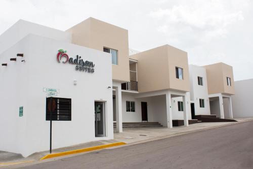 Cuauhtemoc Hotel | Guest Rated: Madison Suites with Unmatched 9.5 Score