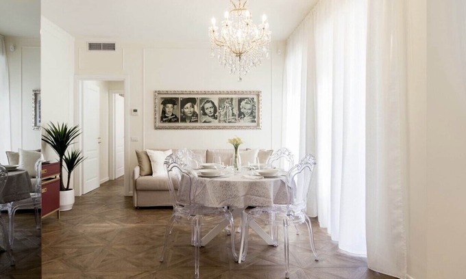 Cittadella Apartment | Indulge at Madonna Montecchi Suite with Lake View & Spa