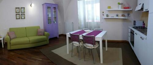 Toritto House | Madre Terra: Family-Friendly Retreat with Hot Tub Access