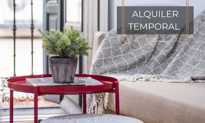 Barrio de La Latina Apartment | Explore Madrid de los Austrias II in La Latina Neighborhood