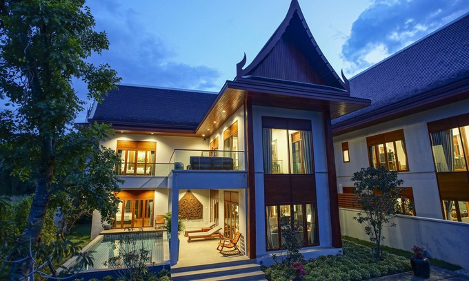 Mae Rim Villa | Mae Rim Grace: Guest Rated 9.8 with Pool & Dining Options