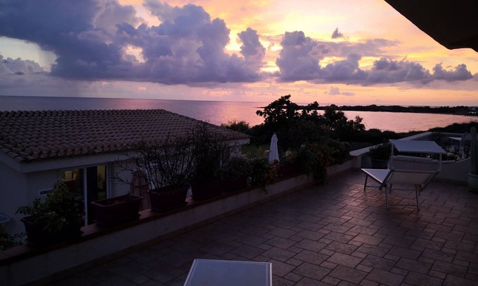 Punta Braccetto Apartment | Scenic Maestrale Apartment with Breathtaking Sea Views