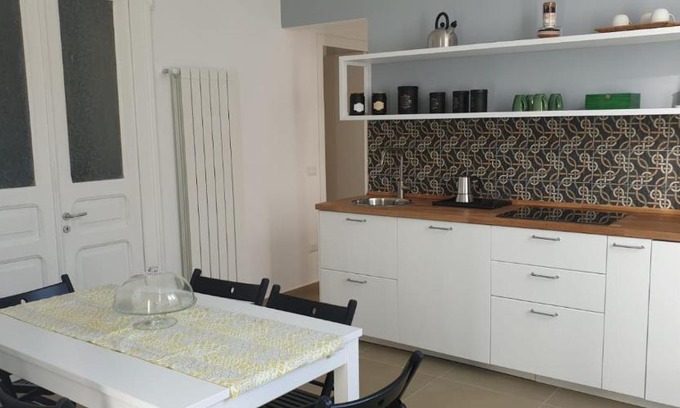 Naples City Centre Bed & Breakfast | Pet-Friendly MaGà Station: Rated 10/10 with Family Amenities