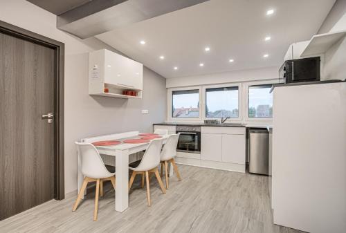 Celldomolk Apartment | Discover Magdi Vendégház: Family-Friendly Getaway Awaits