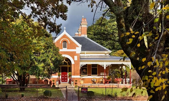 Trentham House | Discover Maggies At Trentham - Family-Friendly Getaway!