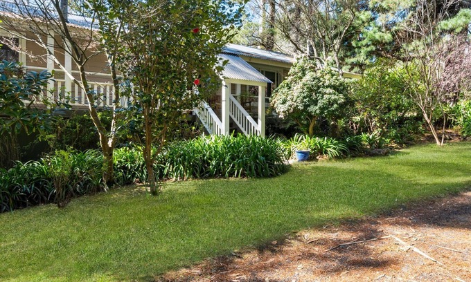 Blackheath House | Experience Maggies Nest in Blackheath - Guest Rated 10/10