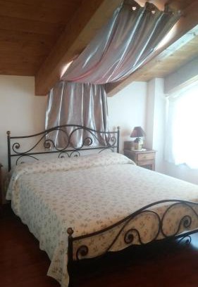 Venasca House | Exceptional Stay at Maggiociondolo - Rated 9.3/10 by Guests