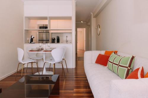 Vigo Apartment | Magia y Paz en Vigo, Mina Neptuno by CABANA Rentals