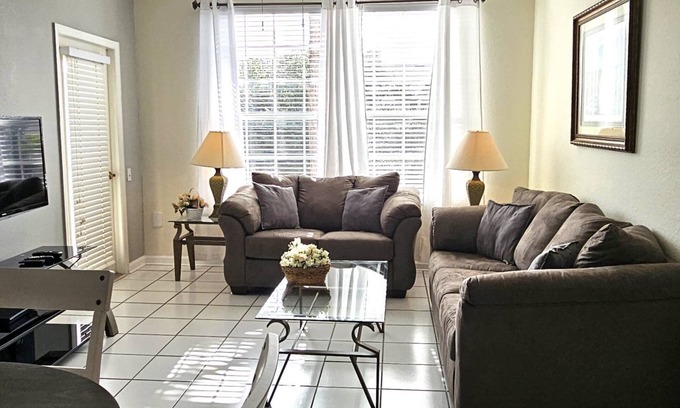 Windsor Palms Condo | Enchanting 2 Bedroom Condo Steps from Disney Adventure