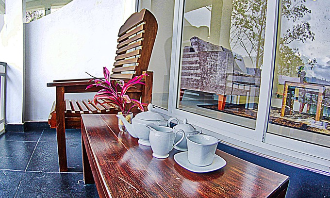 Nallathanniya Hotel | Enchanting Mountain Resort with Family-Friendly Amenities