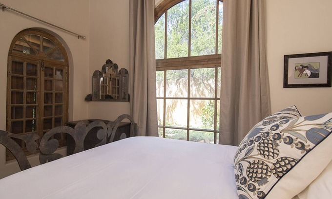 North Hills House | Enchanting Shangri La Near Ski Resort and 10,000 Waves