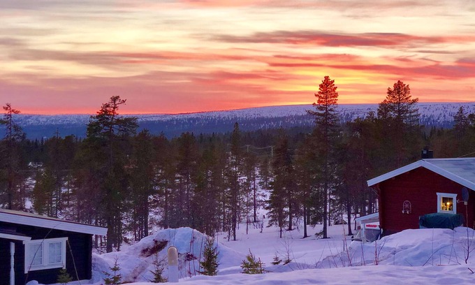 Stoten Ski Chalet | Magical west view in Sälen, 8 beds in 3 bedrooms in cozy spacious log cabin