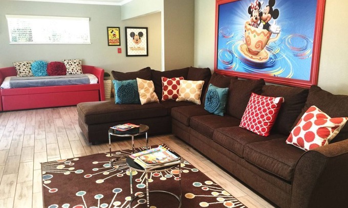 Hermosa Village House | Family-Friendly Magicway Villas with Private Pool & Backyard