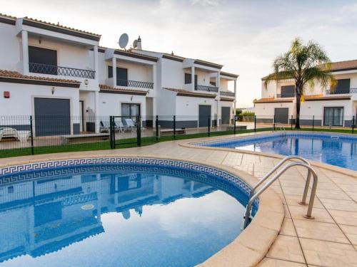 Mosqueira Villa | Magnólia AB House - Pool View, Private Garden & Garage