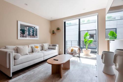 Colonia Cuauhtemoc Apartment | Stylish Apartments in Mexico City - Pet and Child Friendly